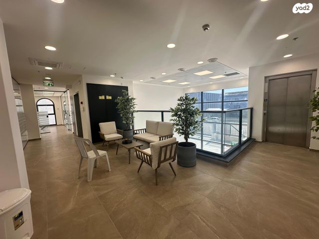 מבני תעשיה, מפעלי גלבוע