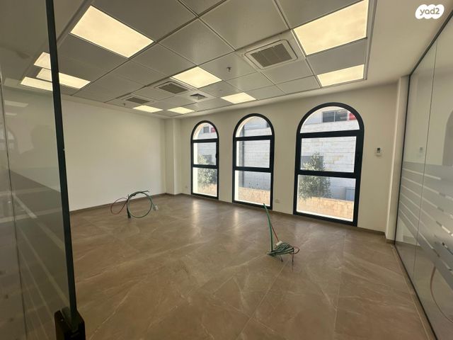 מבני תעשיה, מפעלי גלבוע