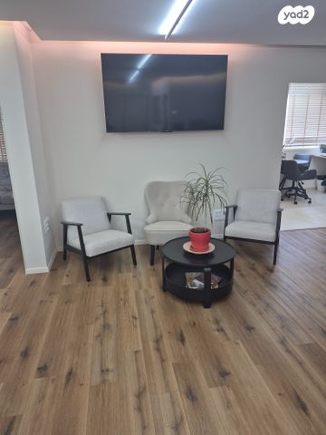 משרדים, רעננה