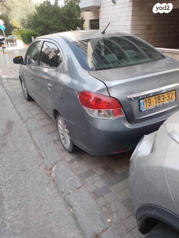 מודעת רכב מיצובישי אטראז'