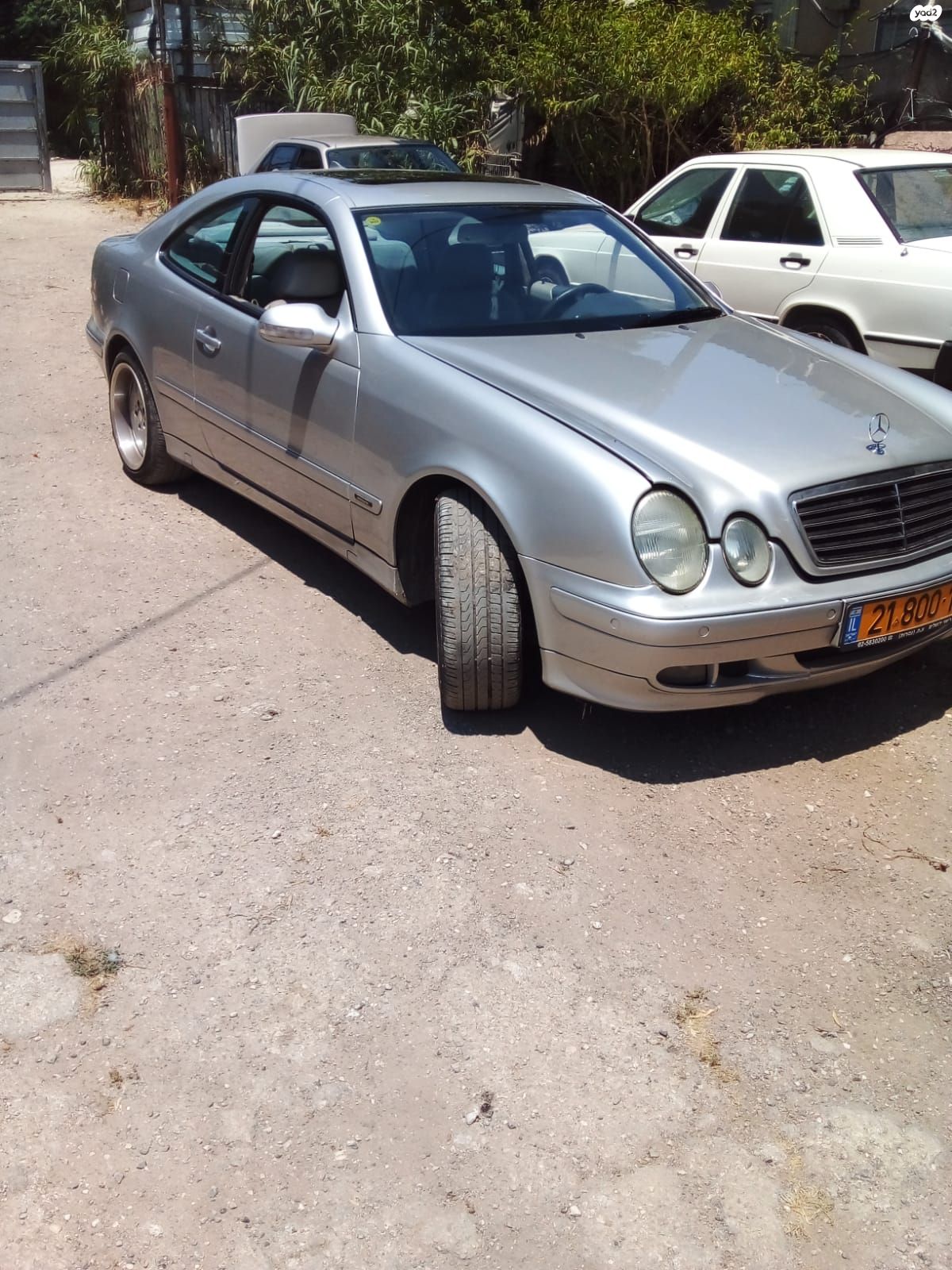 מודעת רכב מרצדס-בנץ CLK