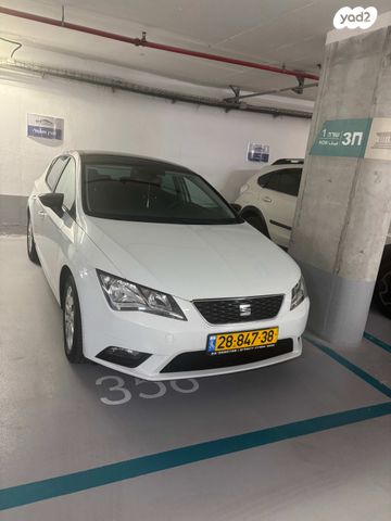 מודעת רכב סיאט לאון