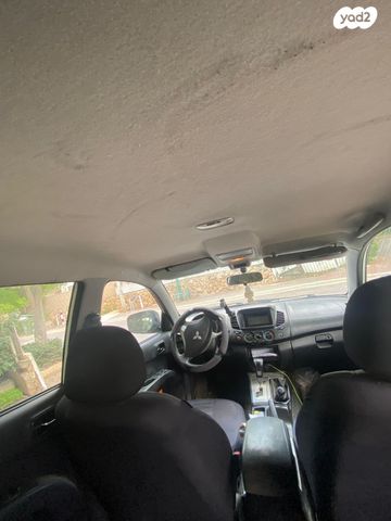 מיצובישי טרייטון / L200