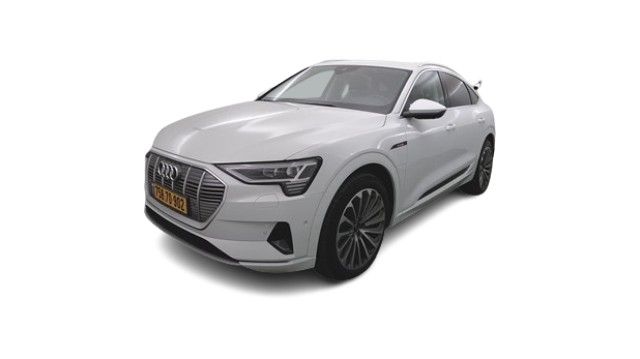 מודעת רכב אאודי E-tron