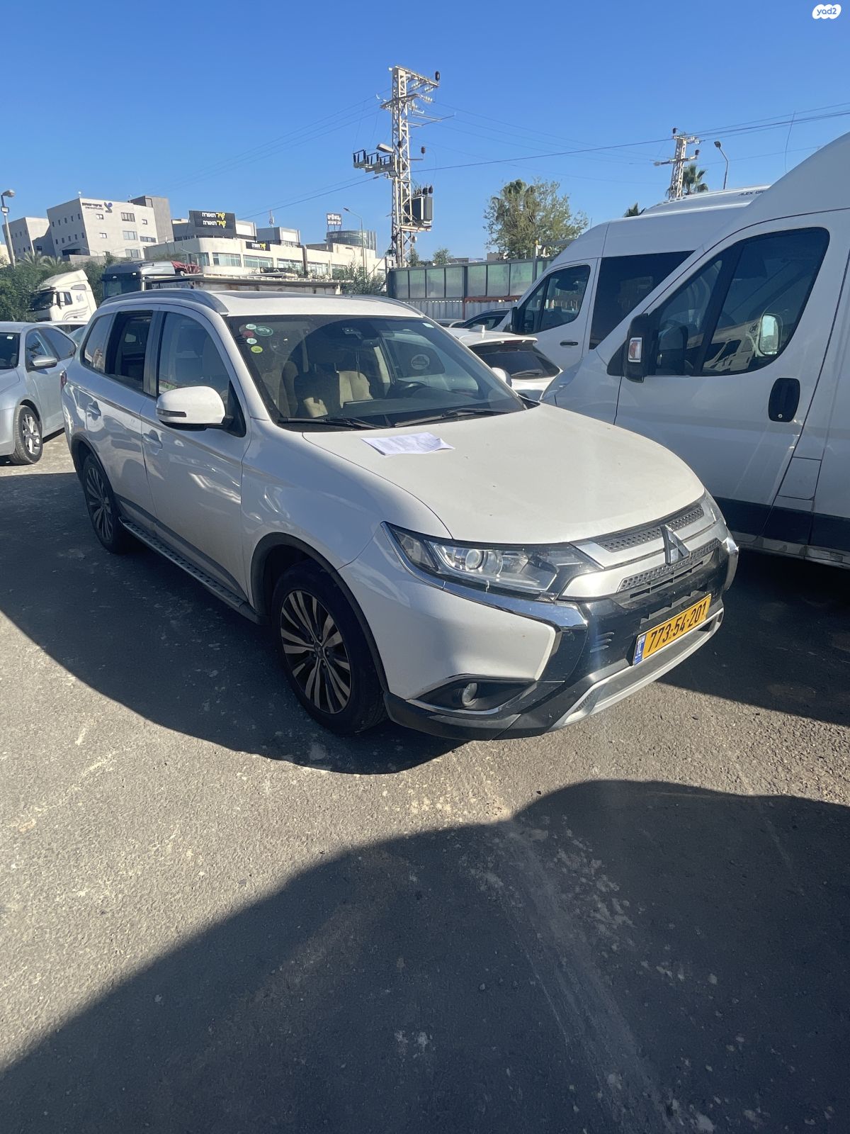 מודעת רכב מיצובישי אאוטלנדר