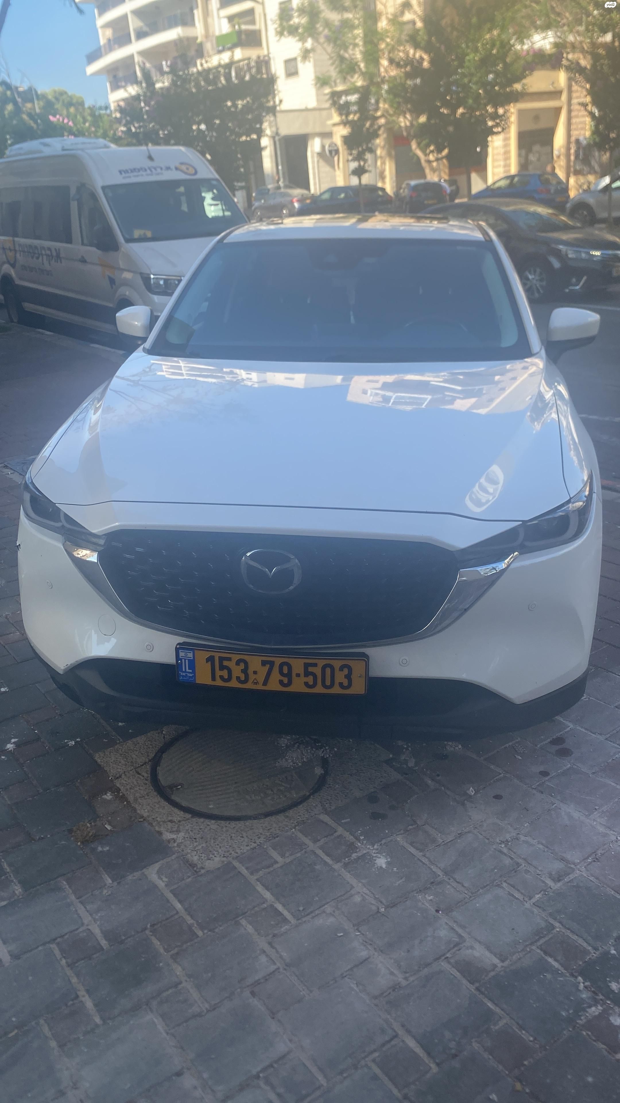 מודעת רכב מאזדה CX-5