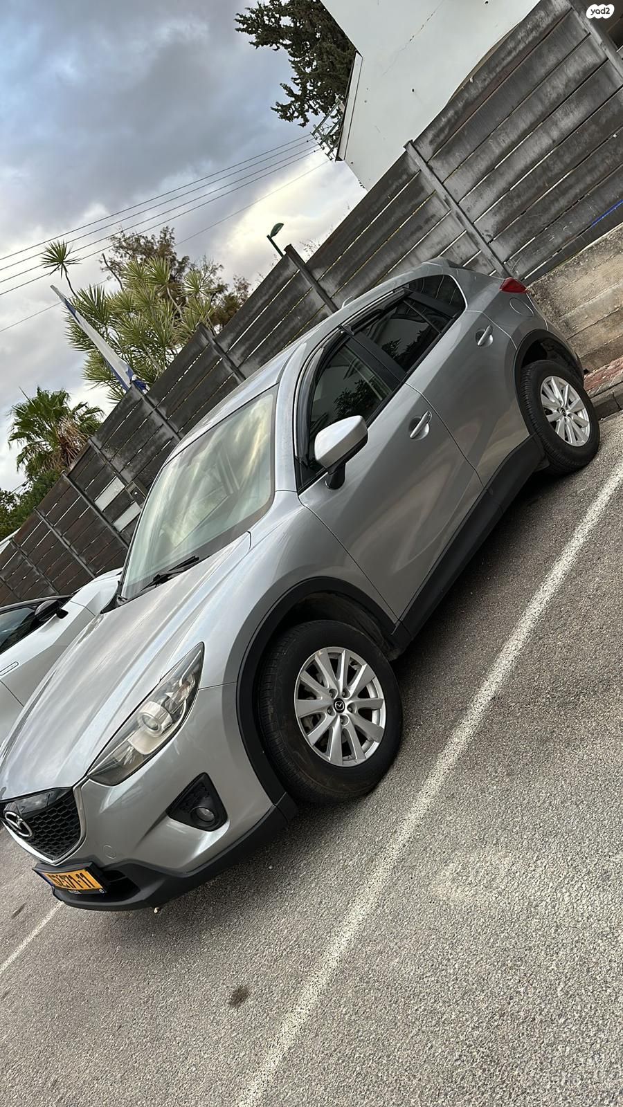 מודעת רכב מאזדה CX-5