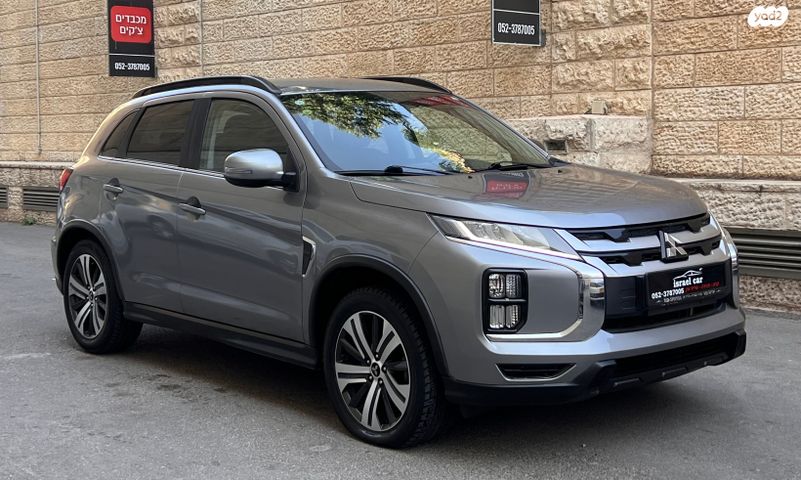 מודעת רכב מיצובישי ASX