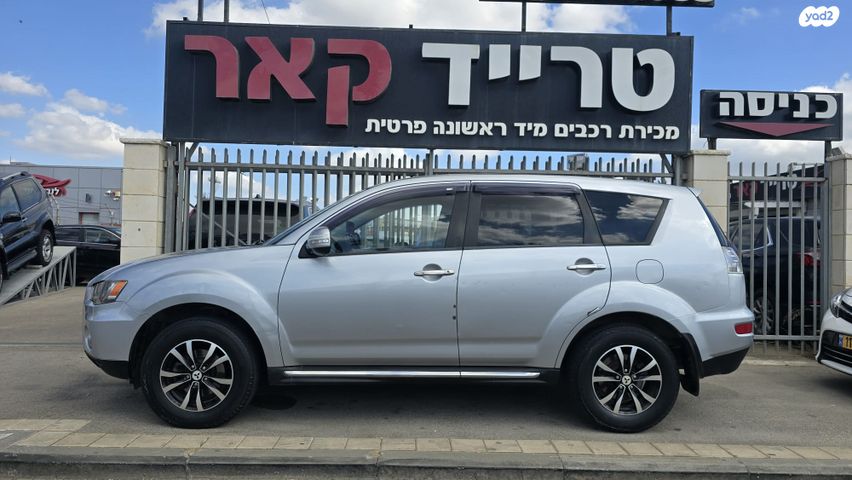 מודעת רכב מיצובישי אאוטלנדר