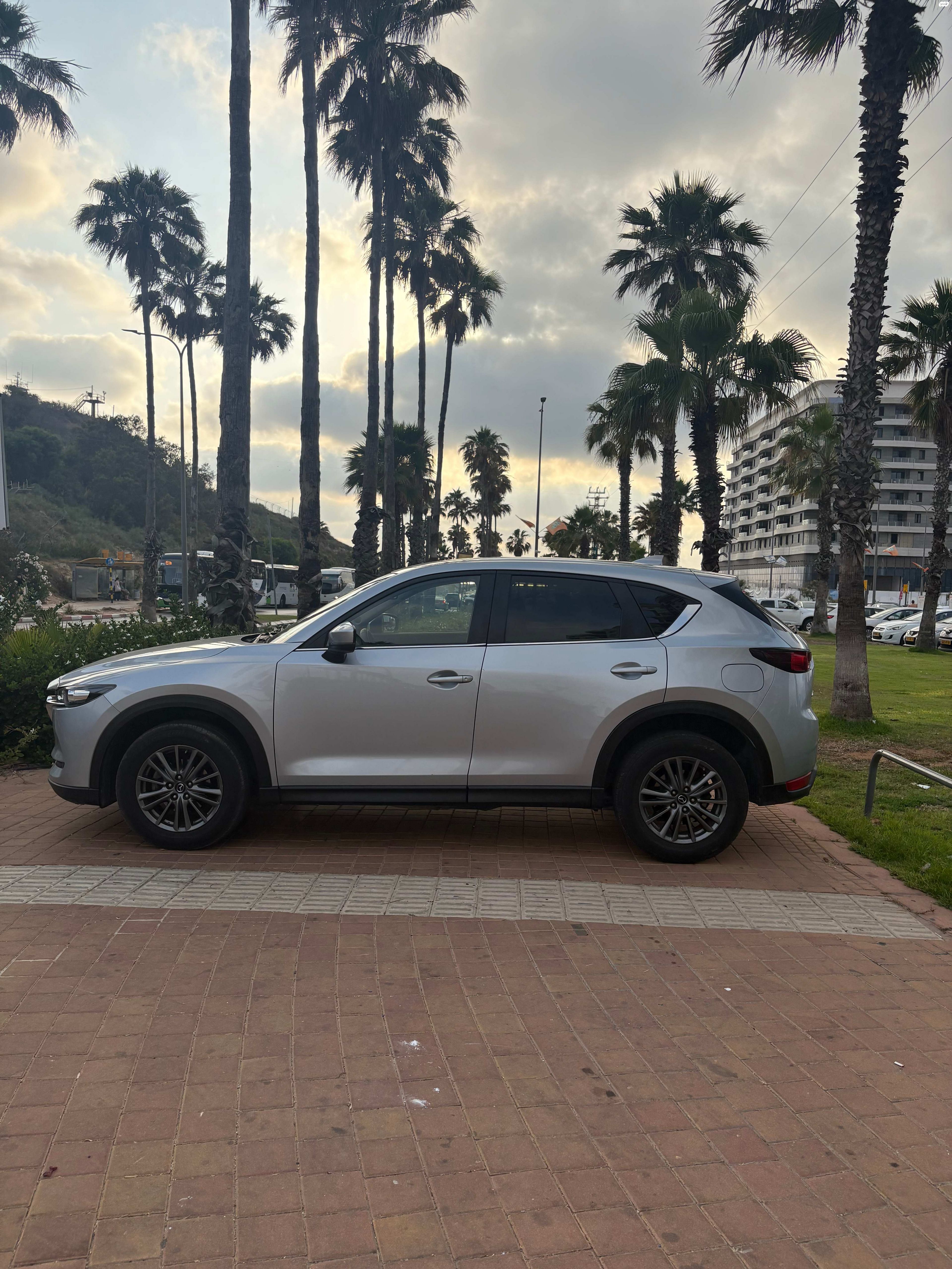 מודעת רכב מאזדה CX-5 1