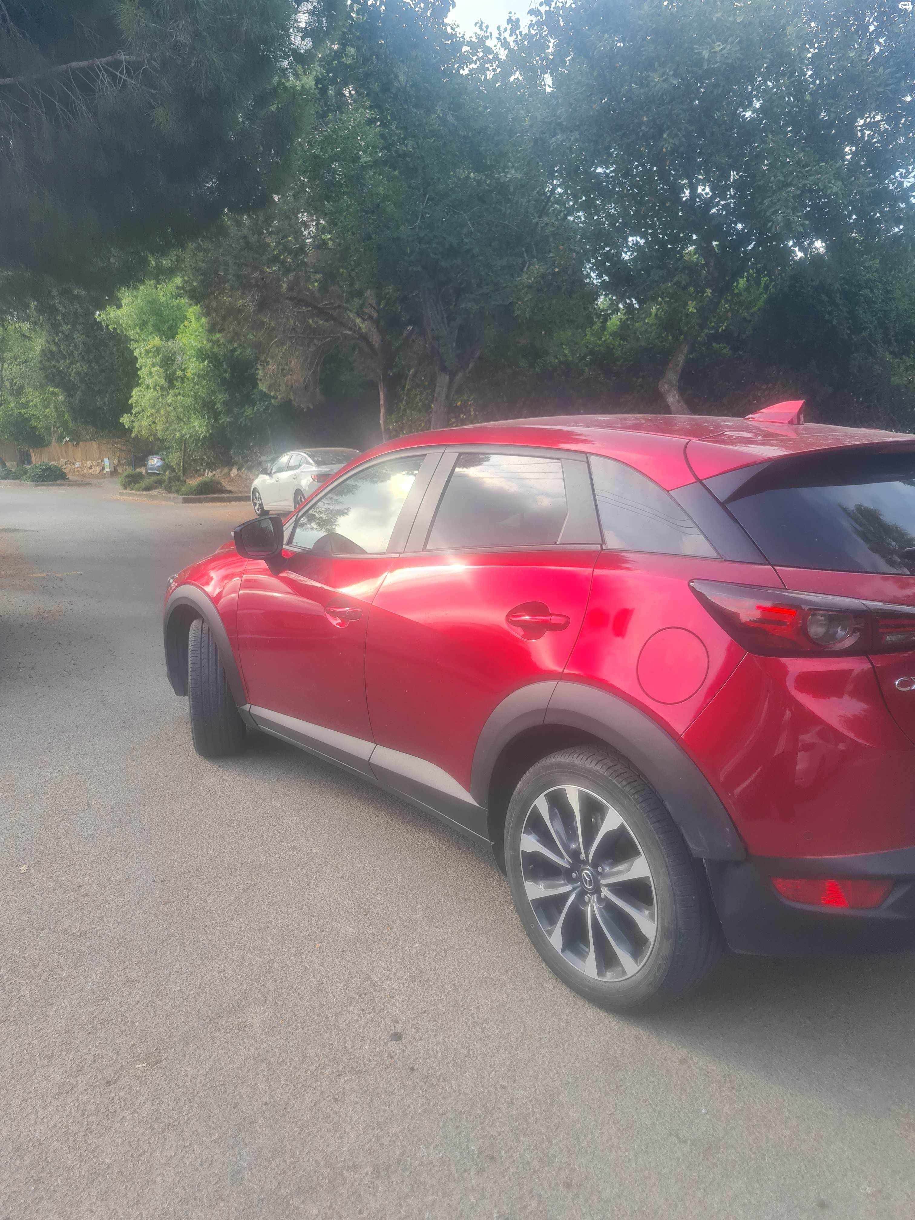 מודעת רכב מאזדה CX-3