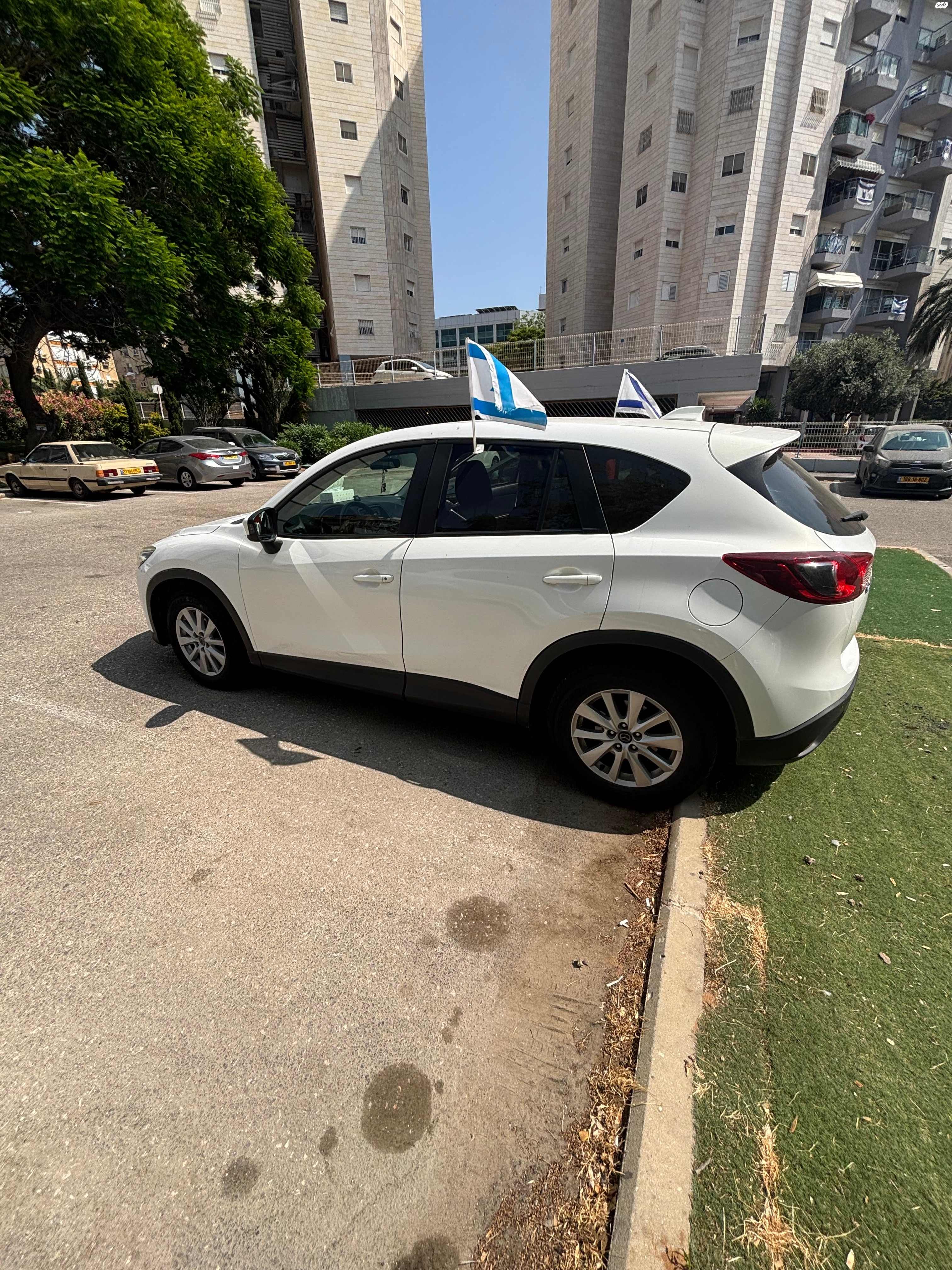 מודעת רכב מאזדה CX-5