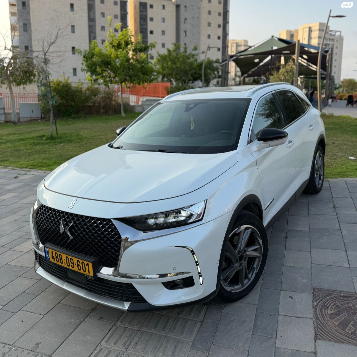 מודעת רכב די.אס 7