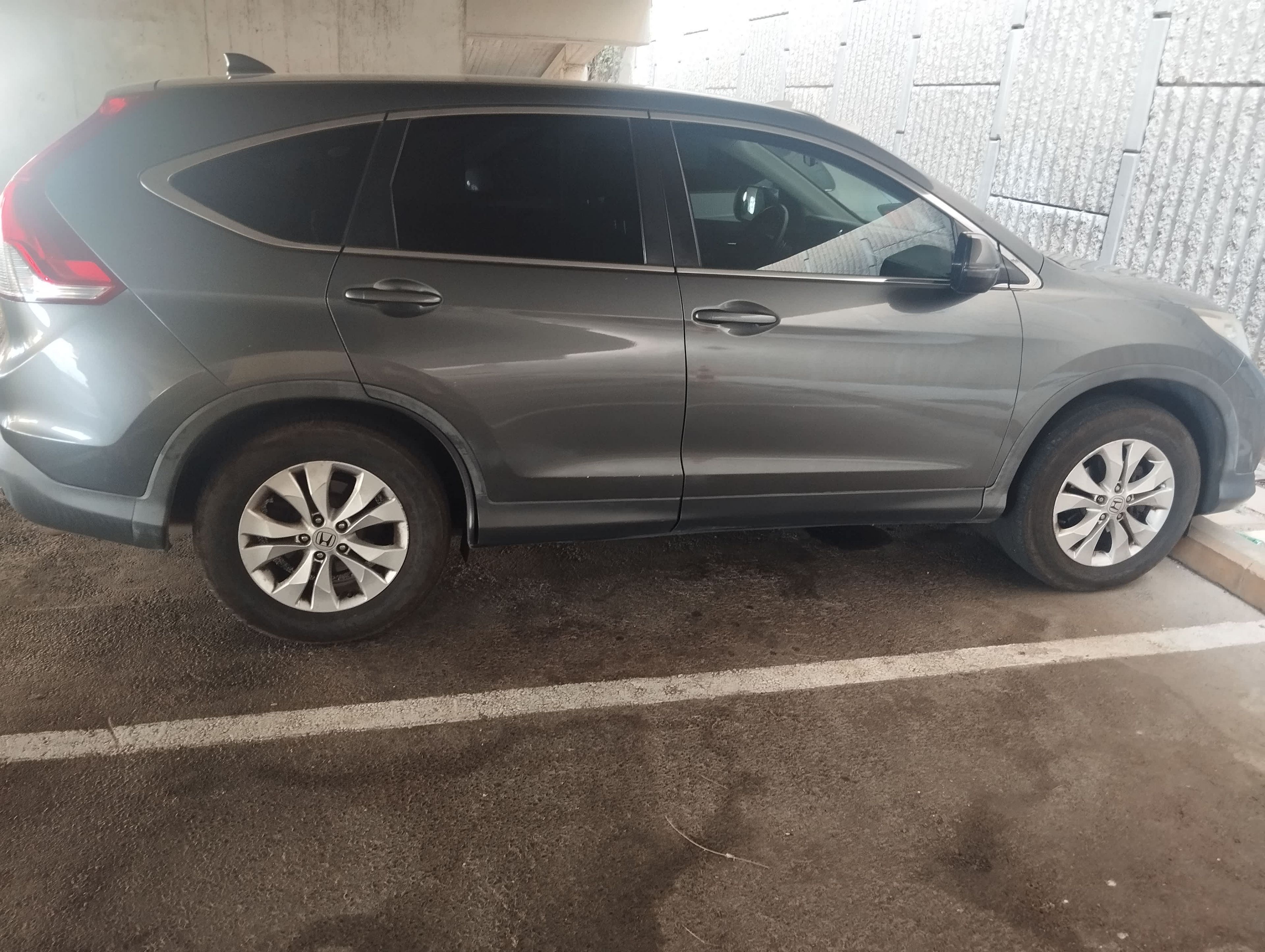 מודעת רכב הונדה CR-V