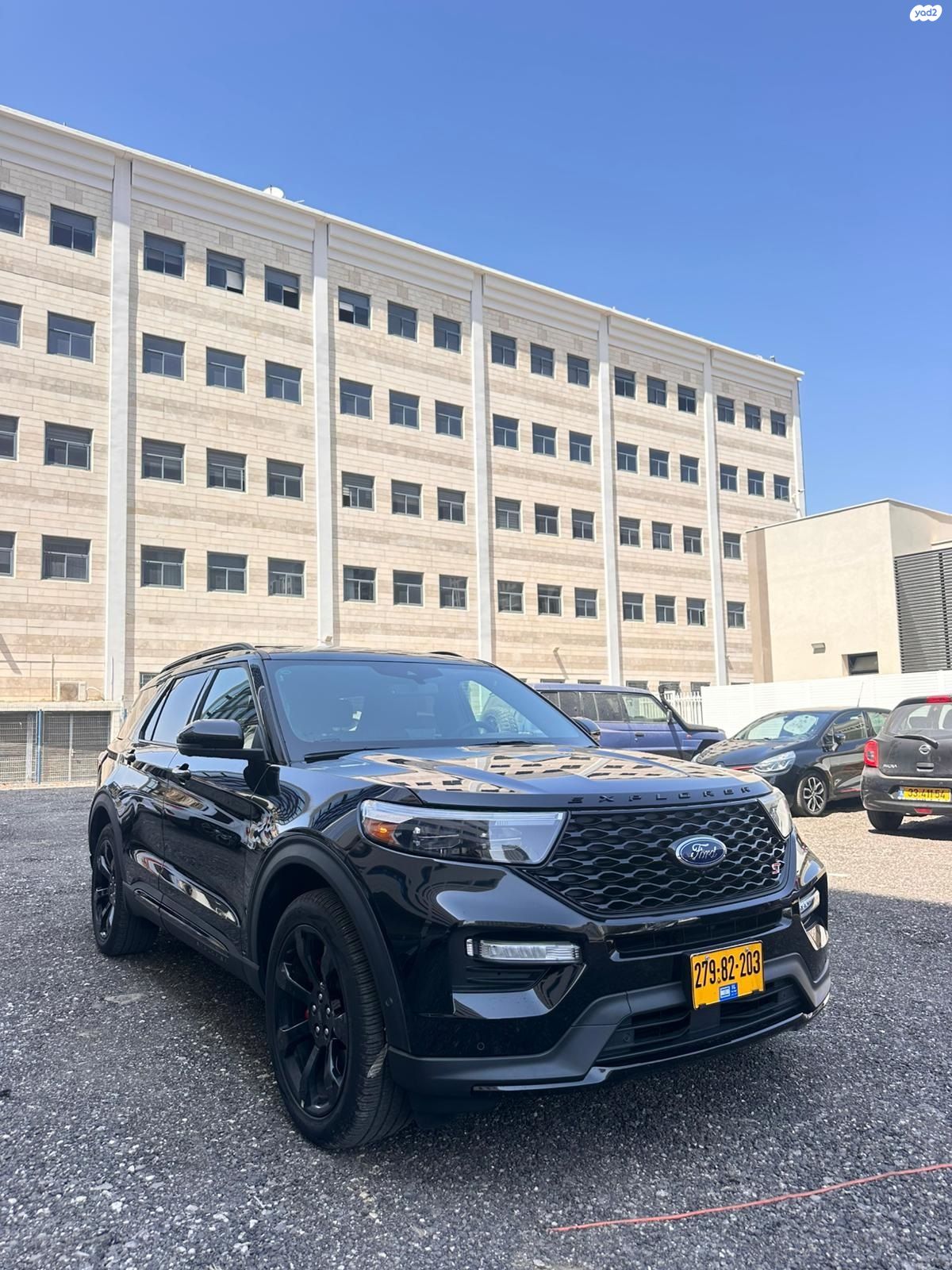 מודעת רכב פורד אקספלורר