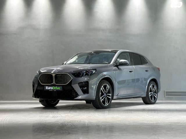 מודעת רכב ב מ וו iX2