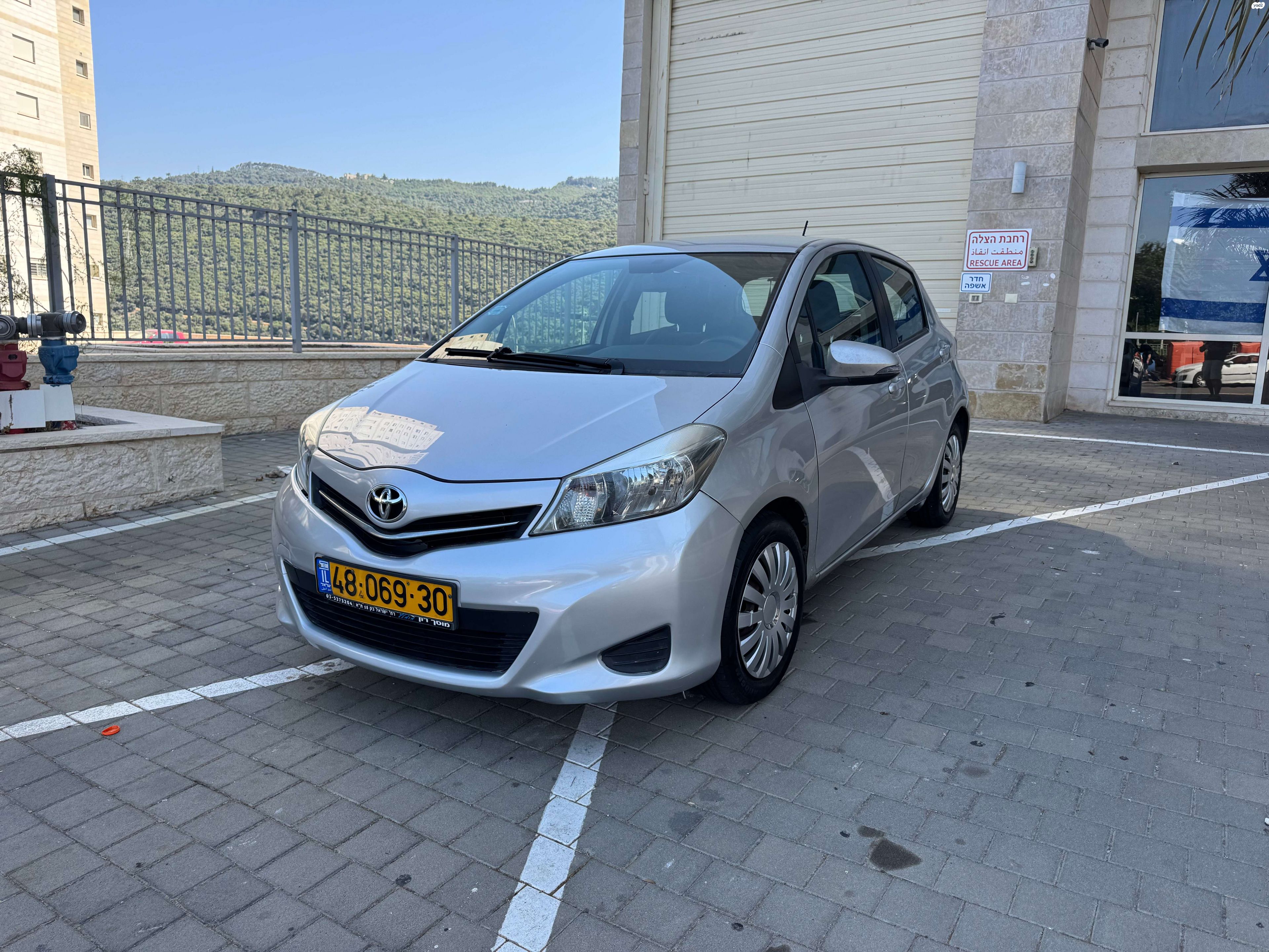 מודעת רכב טויוטה יאריס