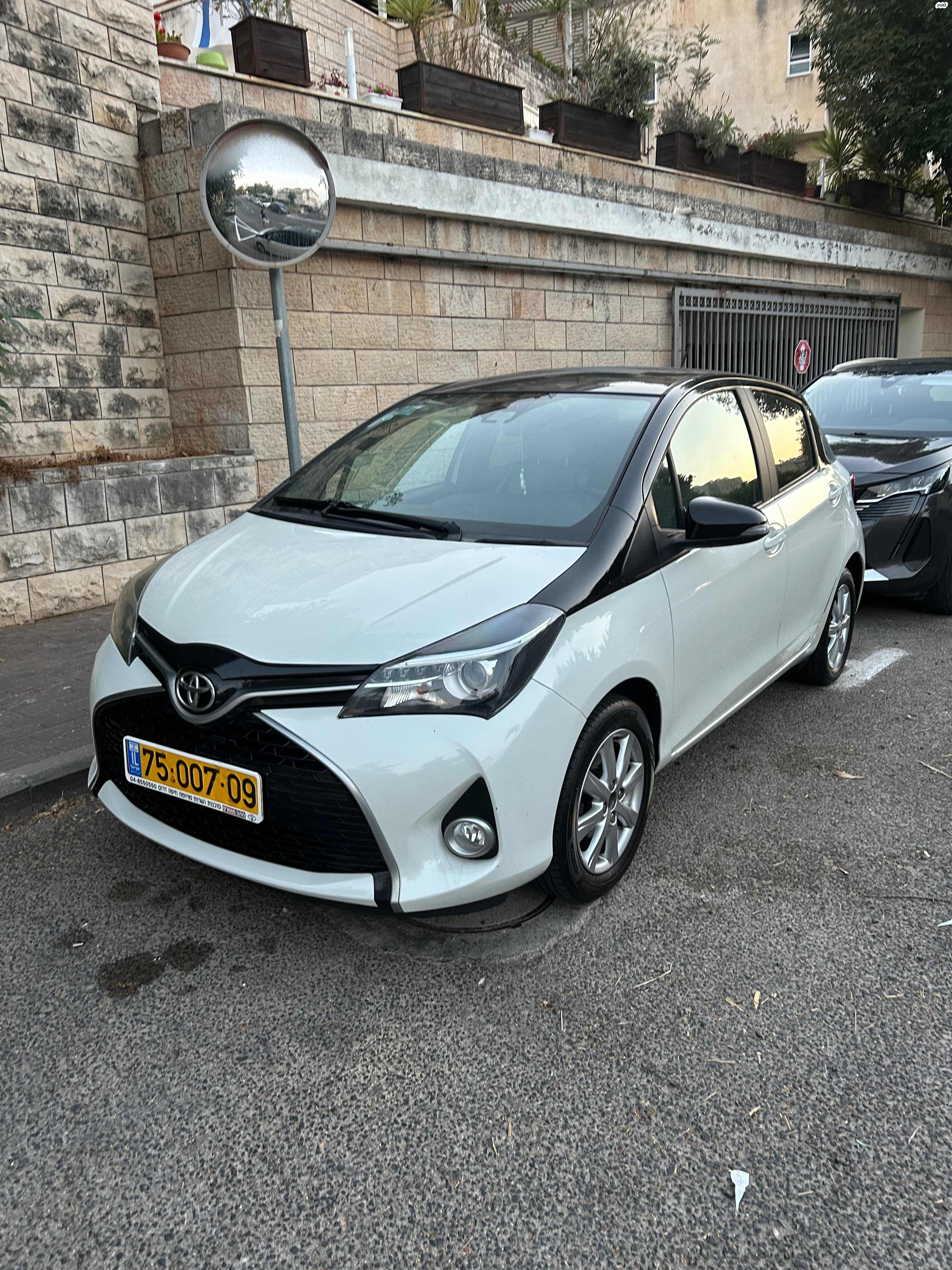 מודעת רכב טויוטה יאריס