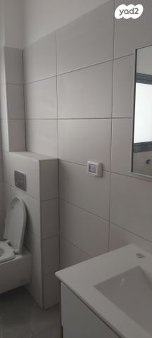 דופלקס, שדרות מנחם בגין 41, גבעת אולגה, חדרה