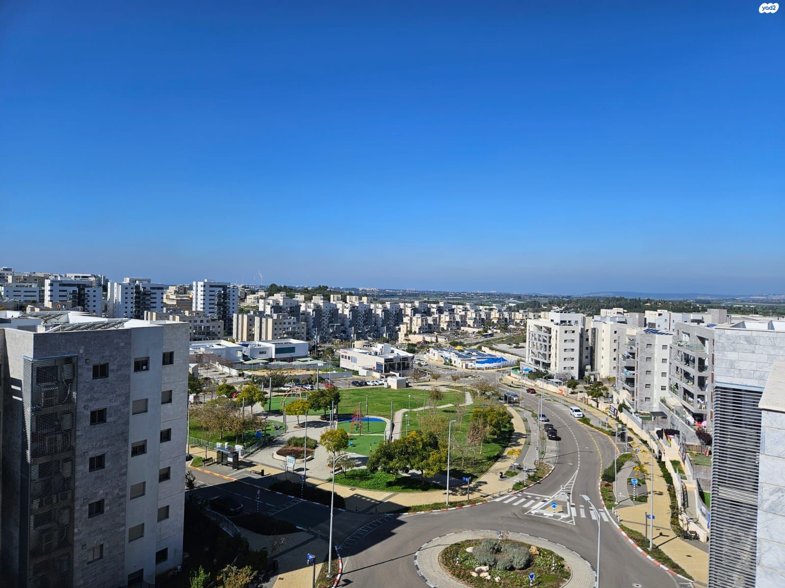 אודם 17