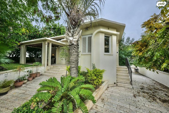 בית פרטי/ קוטג', דרור 4, נווה עמית, רחובות