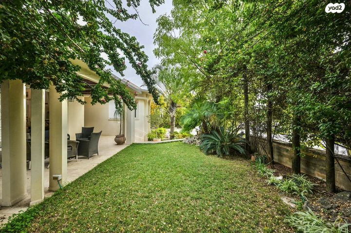 בית פרטי/ קוטג', דרור 4, נווה עמית, רחובות