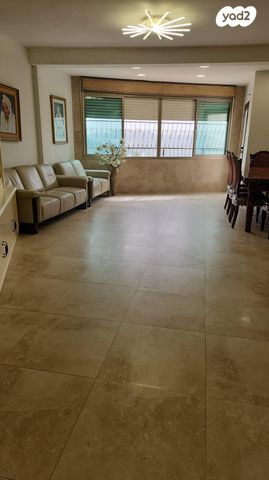 דירה, מנחם מנדל משקלוב 1, הר נוף, ירושלים