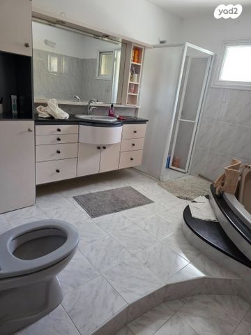 בית פרטי/ קוטג', נוף העמק, מגדל העמק