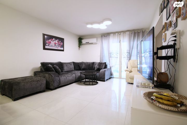 בית פרטי/ קוטג', אפק, קרית ביאליק