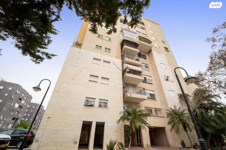 דירה, דקר, גני יער, לוד