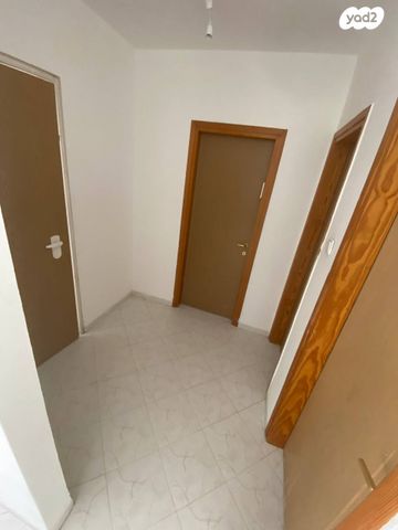 דירה, שכונה ו', באר שבע