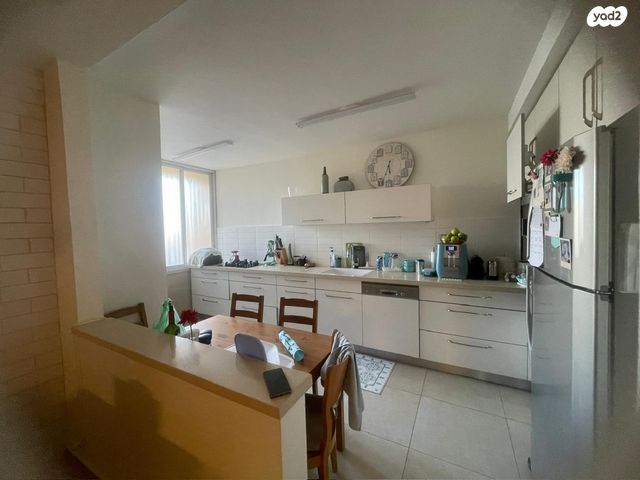 דירה, רוטשילד, קרול, פתח תקווה