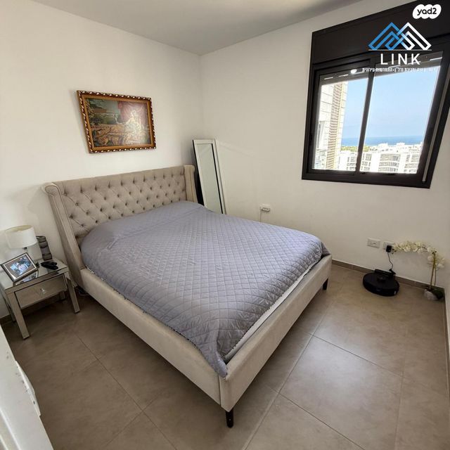 דירה, שדרות מנחם בגין, החותרים, טירת כרמל