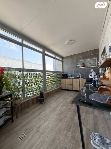 גג/ פנטהאוז, בלפור 43, עיר, מרכז העיר, נהריה