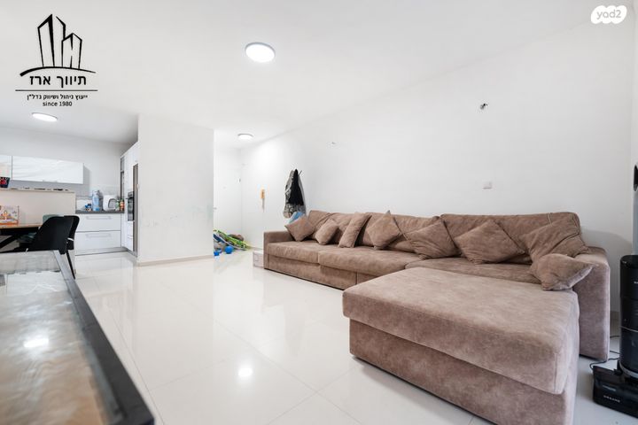 דירה, דקר, גני יער, לוד