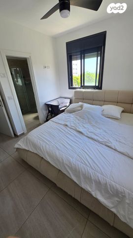 דירה, שלום עליכם, אגמים, נתניה