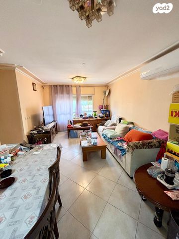 דירה, ארבע עונות 3, גני אביב, לוד