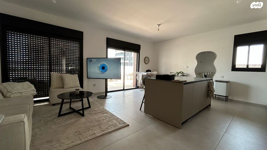 גג/ פנטהאוז, יוסף הגלילי, שכונת בן גוריון, מרכז העיר ג', רמת גן