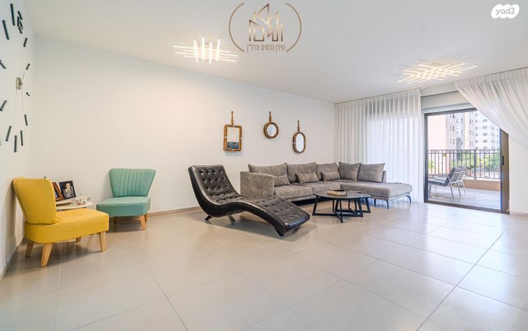 דירת גן, יונתן נתניהו, ברנע, אשקלון