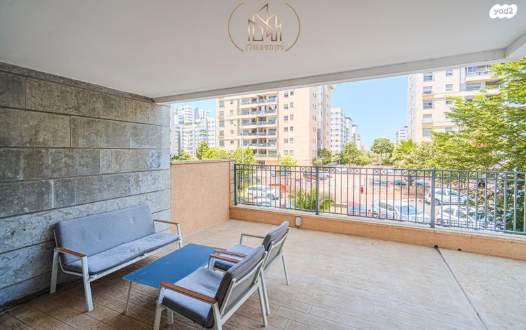 דירת גן, יונתן נתניהו, ברנע, אשקלון