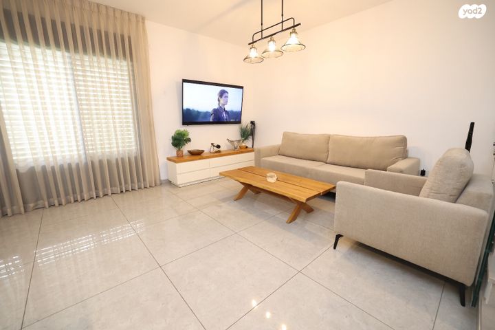 בית פרטי/ קוטג', ישראל שוחט, נווה זאב, נאות אילן, באר שבע