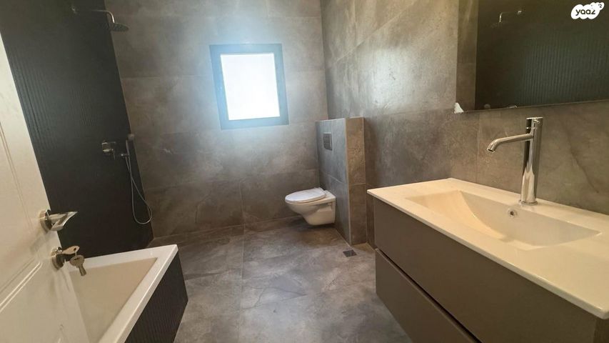 בית פרטי/ קוטג', קלע אלון, קצרין