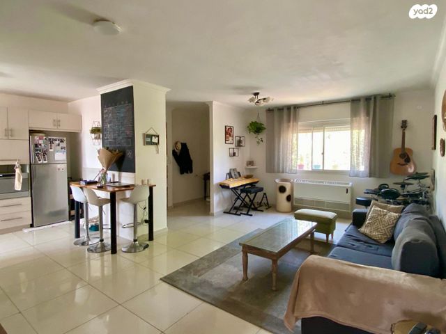 דירה, עוגב, נווה אפק, ראש העין