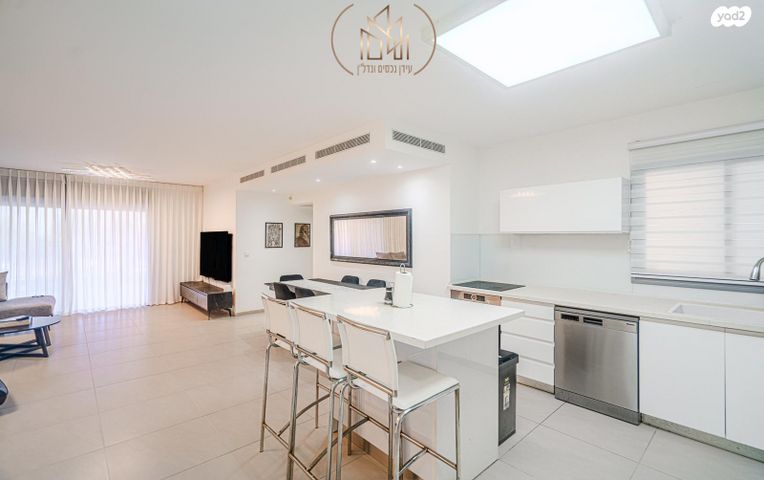 דירת גן, יונתן נתניהו, ברנע, אשקלון