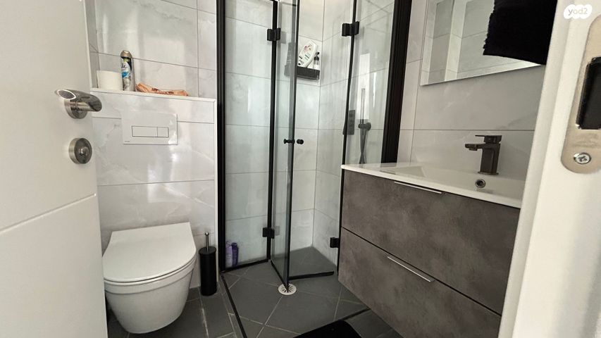 גג/ פנטהאוז, יוסף הגלילי, שכונת בן גוריון, מרכז העיר ג', רמת גן