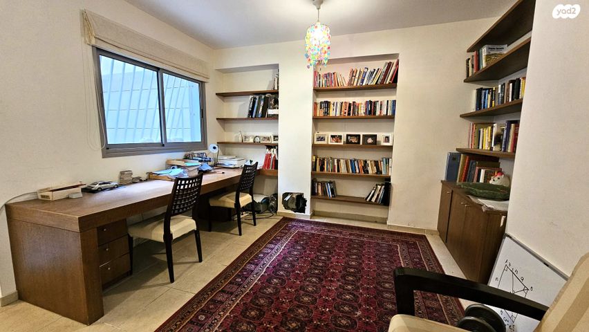 דירת גן, הדר, רמת השרון