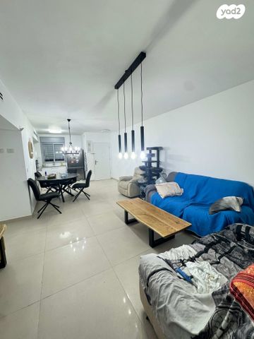 דירה, שקמים ואגמים, אשקלון