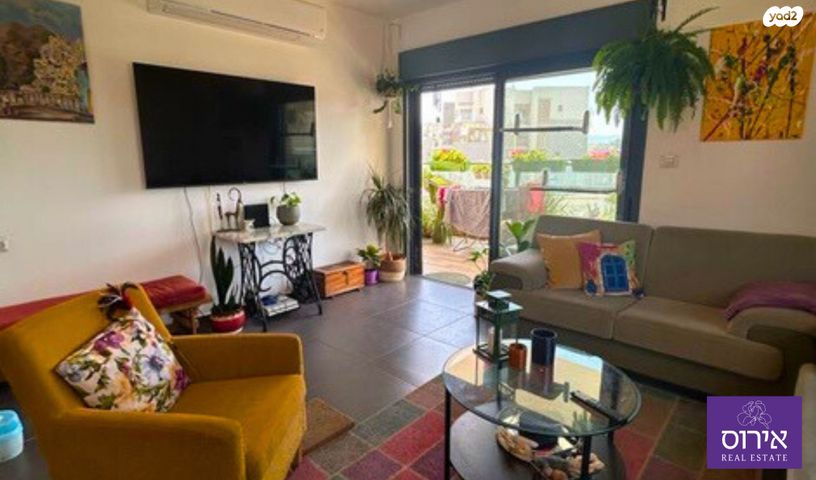 דירה, אורנים, מעלות תרשיחא