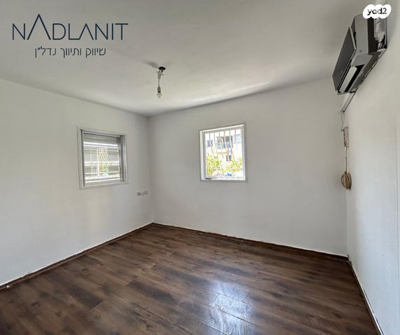 דירה, אלמוגן, הנחלים, מודיעין מכבים רעות