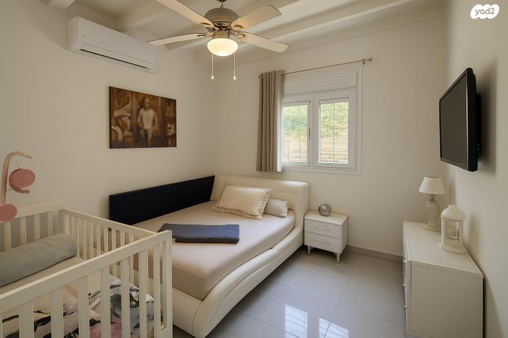 דו משפחתי, כפר יונה